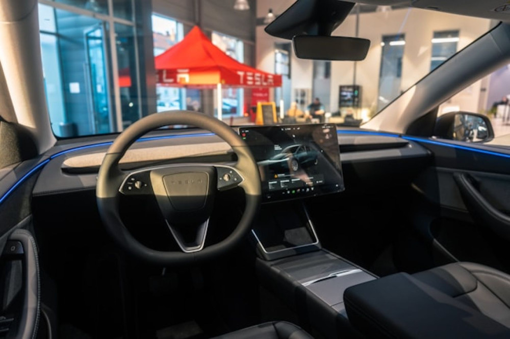 Tesla Model Y 2025 test