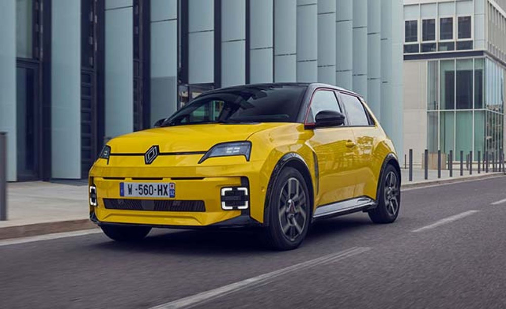 Renault 5 E-Tech – lille elbil med charme og kant