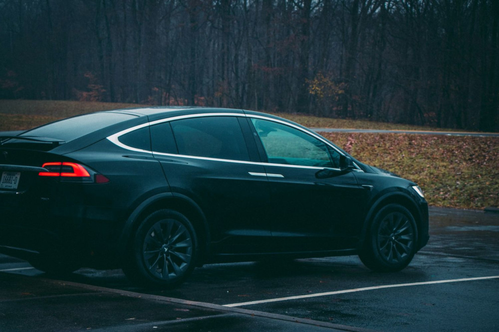 Tesla Model X – SUV’en, der flytter grænserne for elbiler